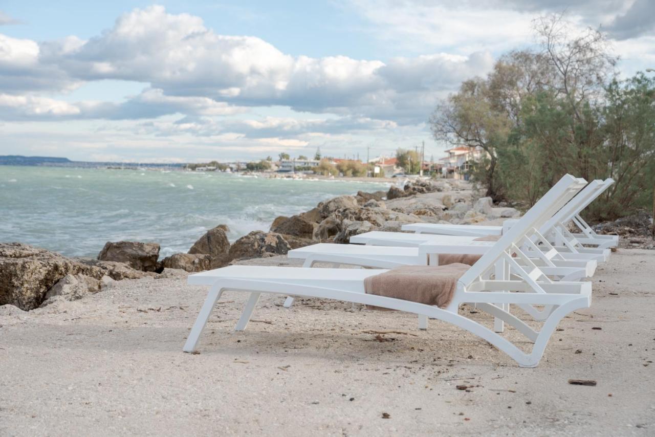 Costa Vasia Seaside Suites And Apartments Vrachati Exterior photo
