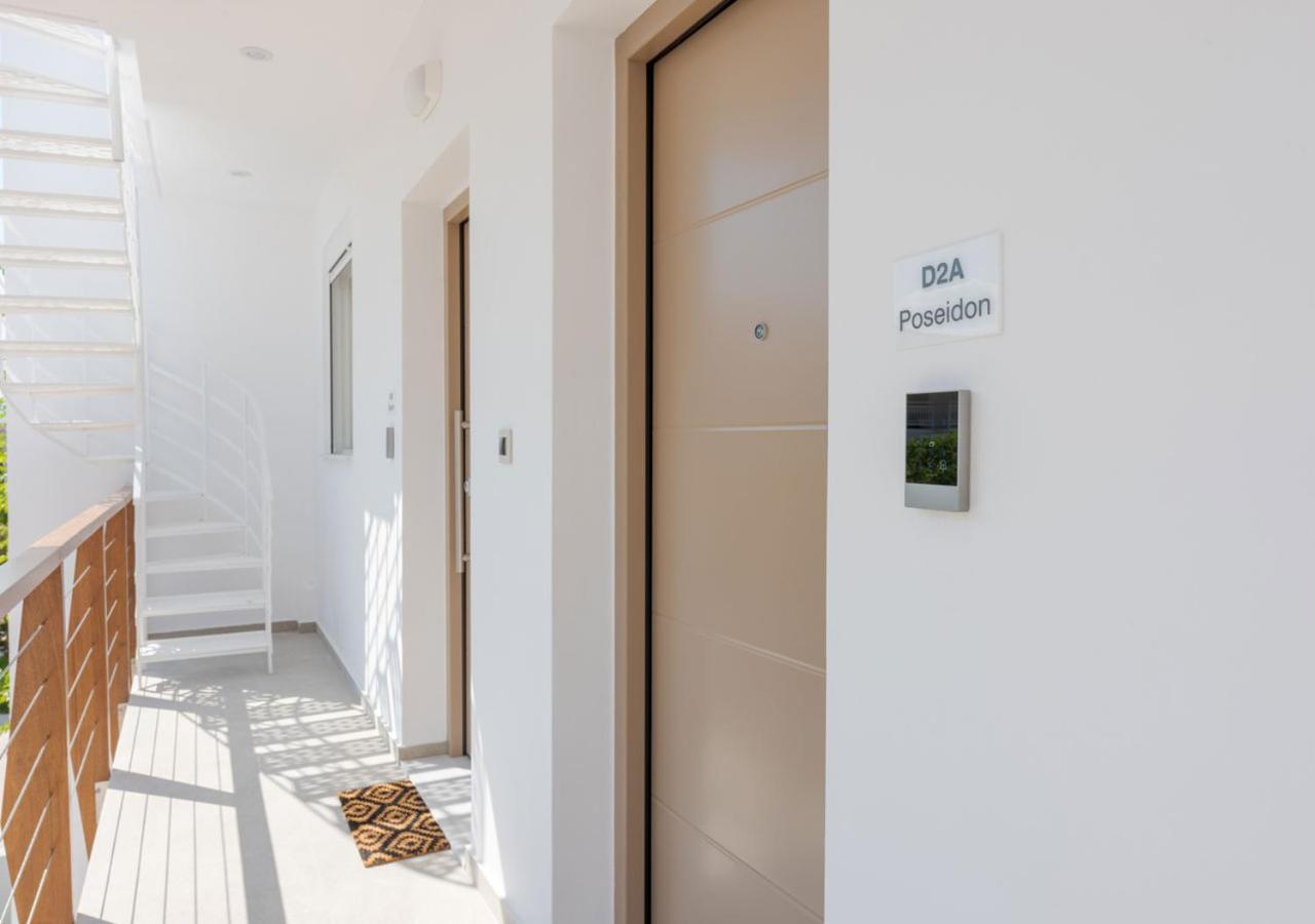 Costa Vasia Seaside Suites And Apartments Vrachati Exterior photo