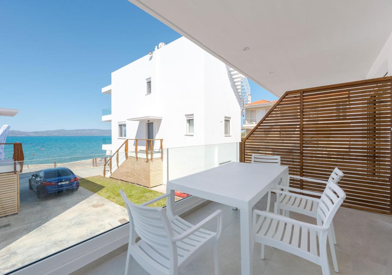 Costa Vasia Seaside Suites And Apartments Vrachati Exterior photo